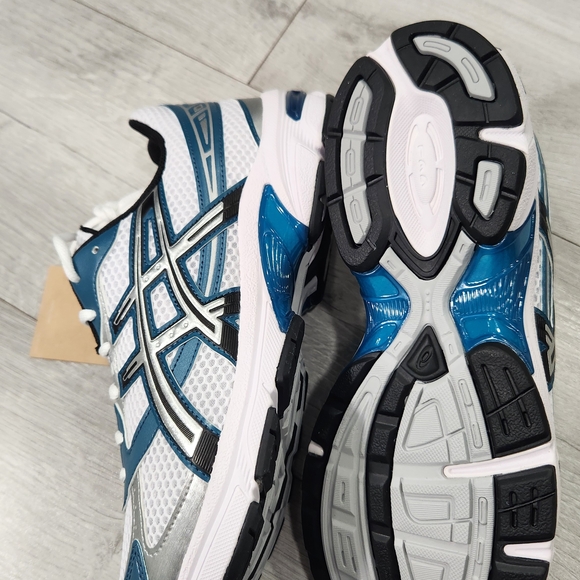 ASICS Gender Inclusive Gel-1130 Running Sneaker in White/Restful Teal. Mens 9.0 - Picture 9 of 12